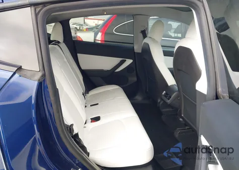 2020 Tesla Model Y Long Range Dual Motor All-Wheel Drive z USA, uszkodzony, nr VIN 5YJYGDEE8LF023056